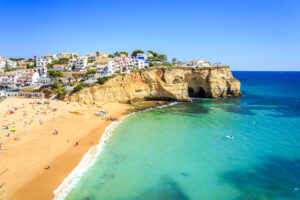 Plage à Carvoeiro, Algarve, Portugal