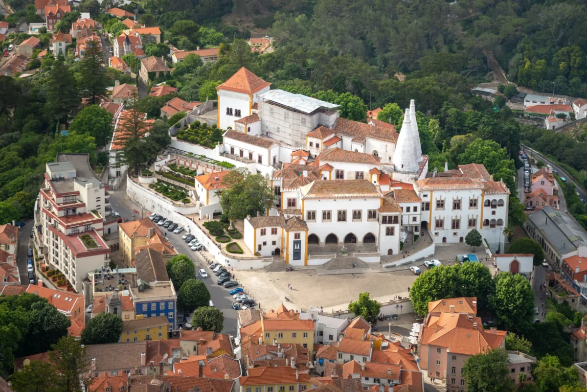 Vue aérienne de la ville de Sintra au Portugal